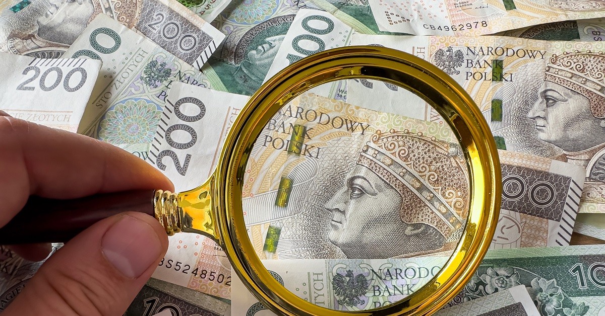 Podwyżki w samorządach od 2026 r. Wójt choćby 21,6 tys. zł miesięcznie – szczegóły projektu