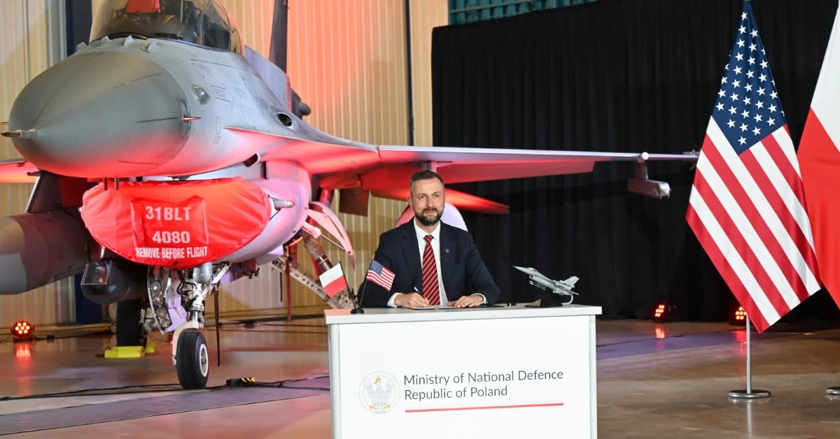 Polska modernizuje F-16. Szef MON podpisał miliardowy kontrakt