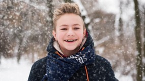 Prognoza pogody i porady dotyczące ubioru dla uczniów na piątek, 21 listopada 2025. Jak się ubrać?