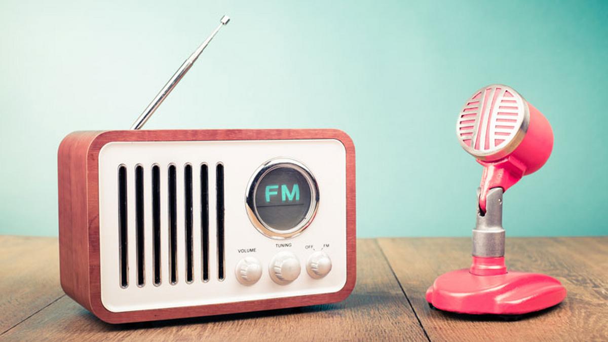 Najlepsze aplikacje z radiem. Jak sprawić, żeby słuchanie radia było  przyjemniejsze?