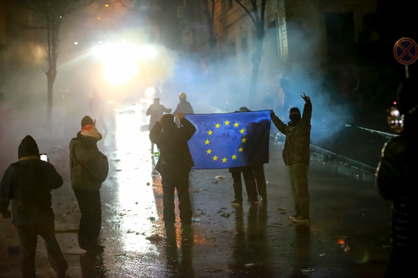 Protesti u Gruziji - Tbilisi 1. decembra