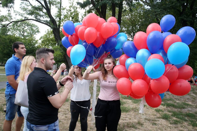 Wypuścili baloniki dla tragicznie zmarłego Dawidka z Grodziska