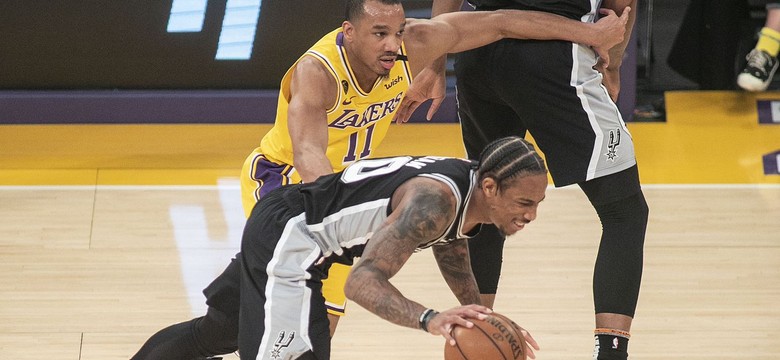 Liga NBA. 12 punktów Sochana, Spurs bez trenera Popovicha ulegli Lakers