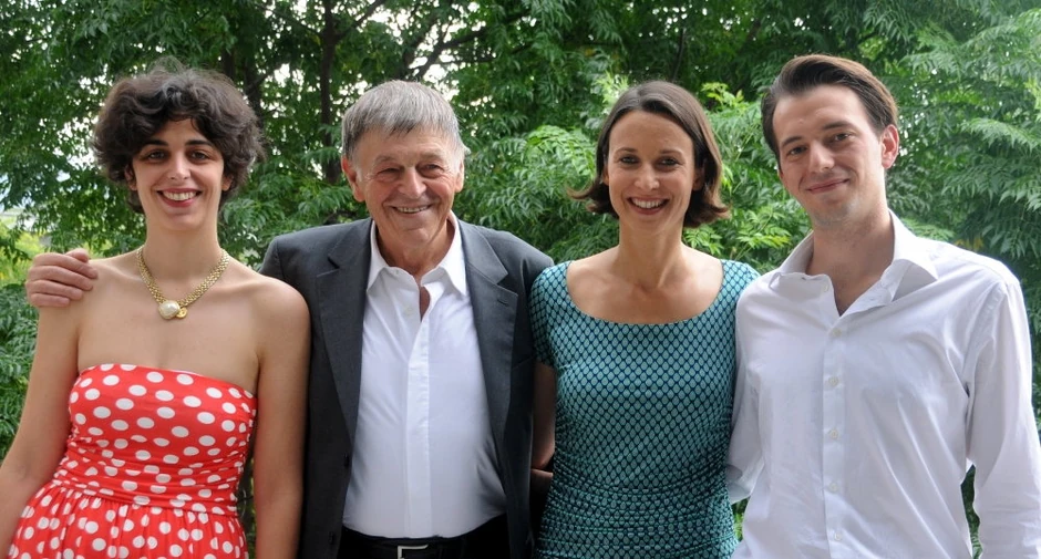 Nikola Petrović sa svojim naslednicima