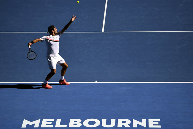 Australian Open: Roger Federer awansował do ćwierćfinału bez straty seta