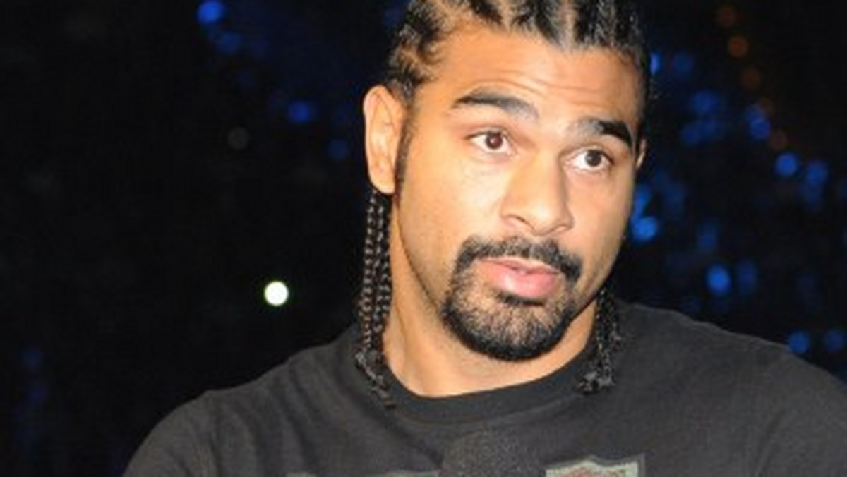 Po wydaniu oświadczenia poszukiwany przez niemiecką policję David Haye postanowił wyjechać na wakacje do Las Vegas, gdyż "potrzebuje cieplejszego klimatu i odpoczynku".