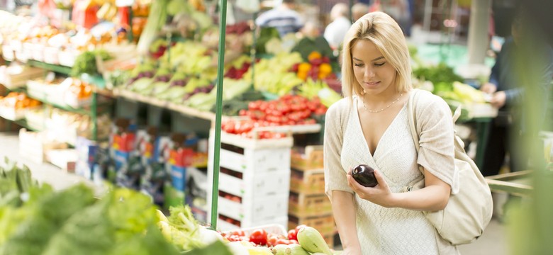 Ceny reklamówek pójdą w górę. Resort środowiska realizuje dyrektywę Brukseli