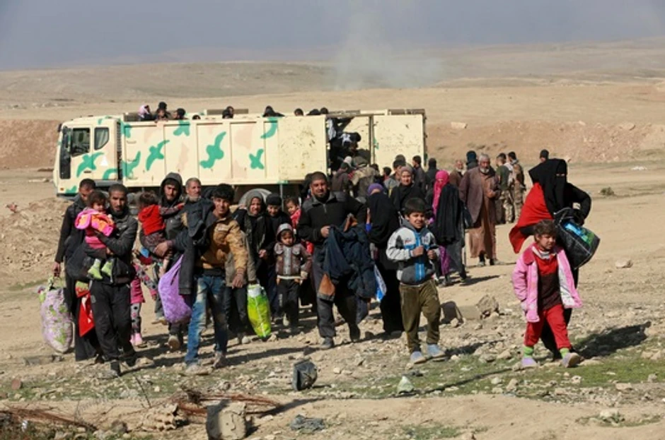 Stanovnici Mosula beže iz domova