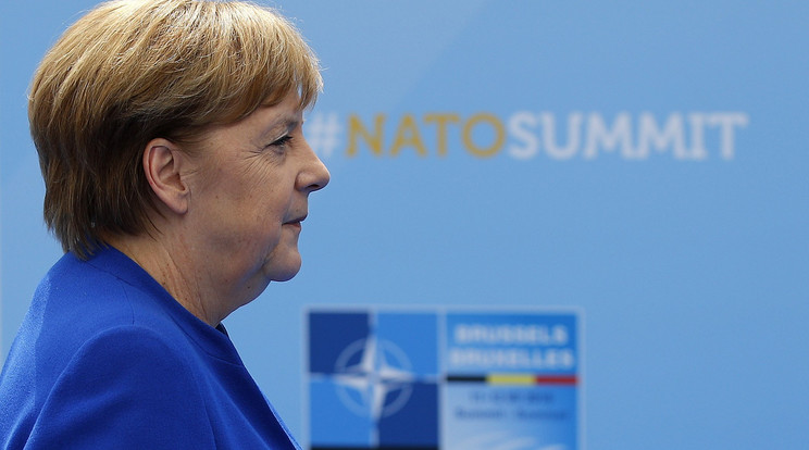 Angela Merkel reagált Trump szavaira / Fotó: MTI/AP/Francois Mori