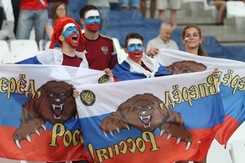 Rosja zdyskwalifikowana, ale kara zawieszona. Jeszcze jedna bójka i UEFA wyrzuci ją z Euro 2016