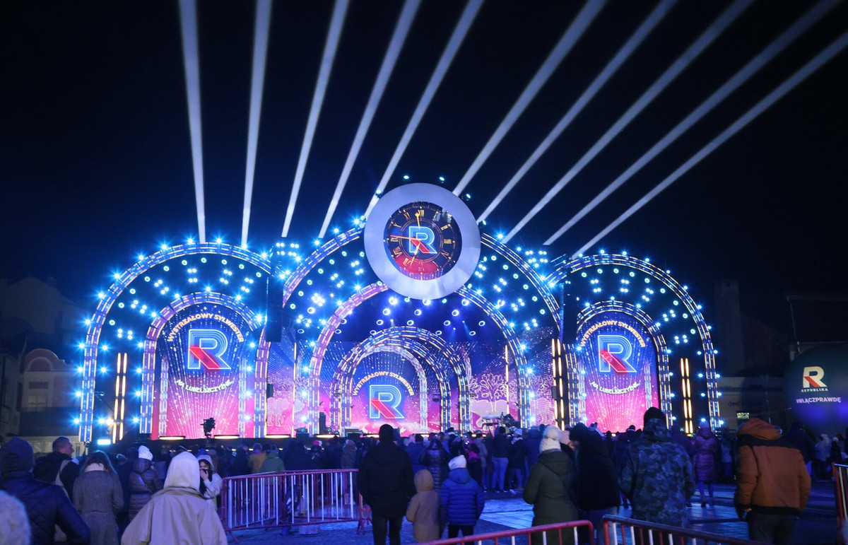 Sylwester w Chełmie droższy niż rok temu. TV Republika prosi o dwa razy więcej