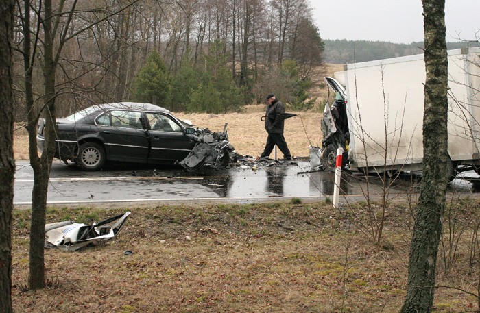 JEDWABNO WYPADEK AUTA BOR NEWS