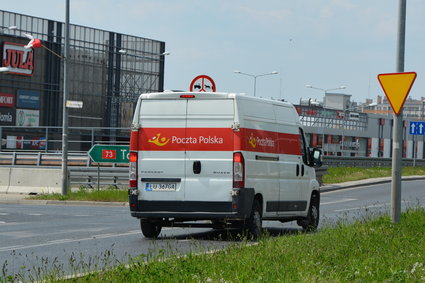 Poczta się zwija. Znika ostatni całodobowy punkt w tej części Polski, prawnicy protestują