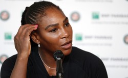 French Open: Serena Williams wycofała się przed meczem 1: 8 finału z Szarapową