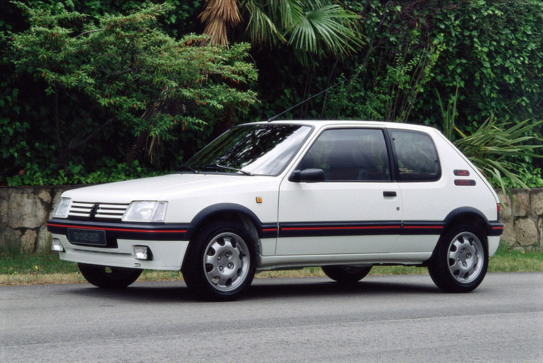 Peugeot 205: 25 lat legendy