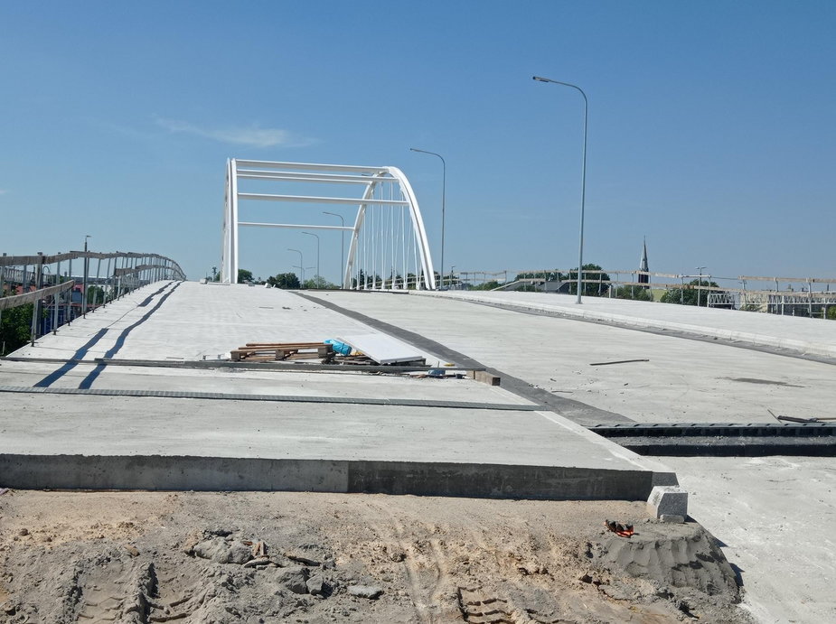  Budowa wiaduktu w Łowiczu 