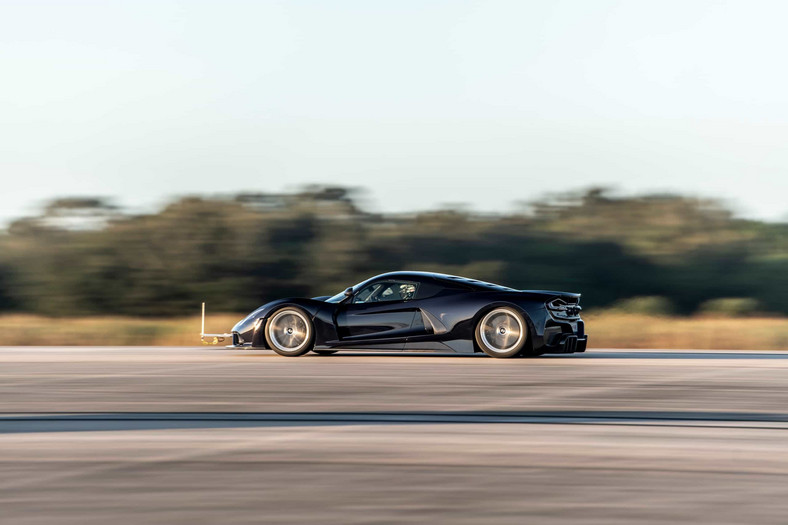 Hennessey Venom F5 test prędkości 