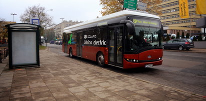 Elektryczny autobus na ulicach Łodzi