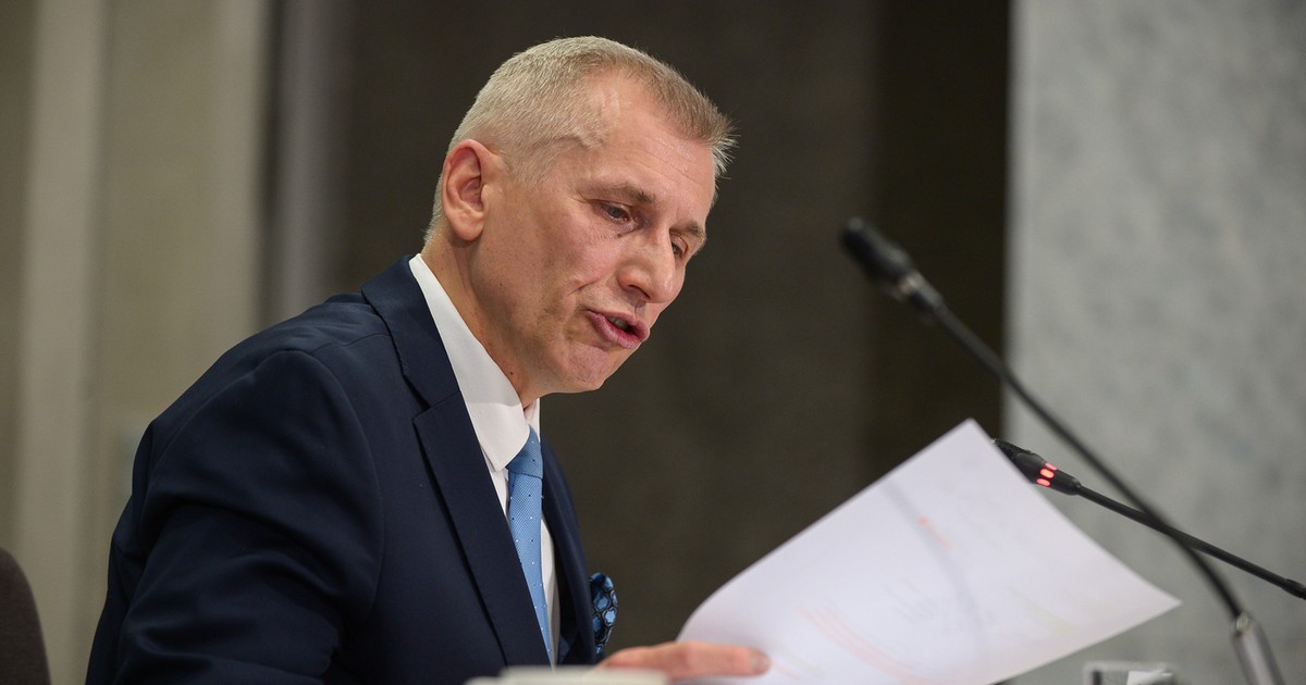 Przełomowe zeznania byłego szefa NIK. Pokazał ważne dokumenty dotyczące Pegasusa