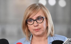 Henning-Kloska ostro o PiS: Jest jak narkoman na głodzie bez pieniędzy