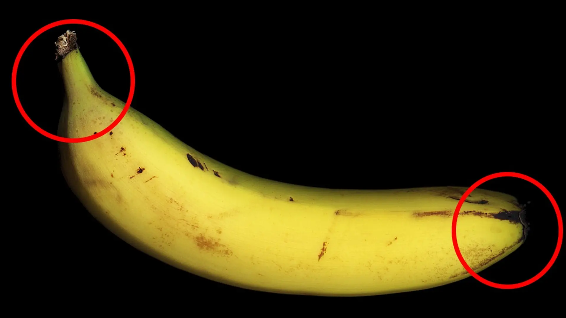 Oto szybki sposób na obranie banana, przetestowany w naturalnych warunkach. Już nigdy nie zrobisz tego inaczej