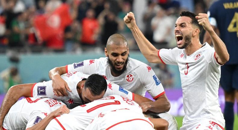 France fall to Tunisia