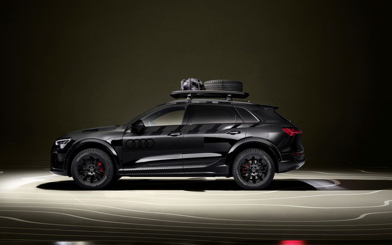 Audi Q8 e-tron edition Dakar