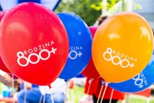 800 plus dla seniorów i 50. latków za wychowanie dzieci. Jest decyzja