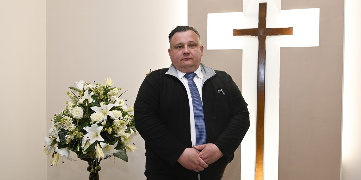 Pan Arkadiusz pracuje w branży pogrzebowej ponad 20 lat