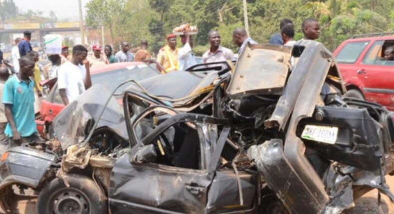 6 dead, 20 injured in 3 separate accidents in one day on Ogun road [primepost]