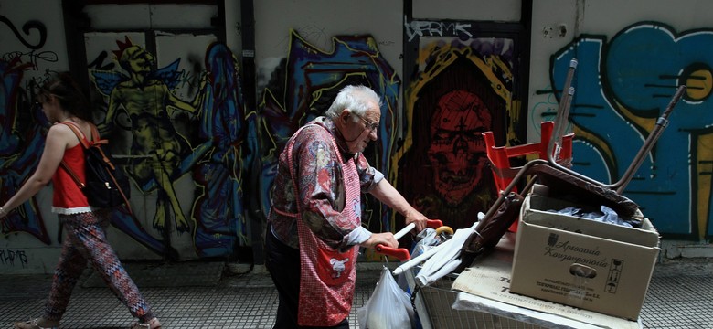 Rodzice porzucają dzieci, codziennie pada 59 firm. Co kryzys zrobił z Grecją?