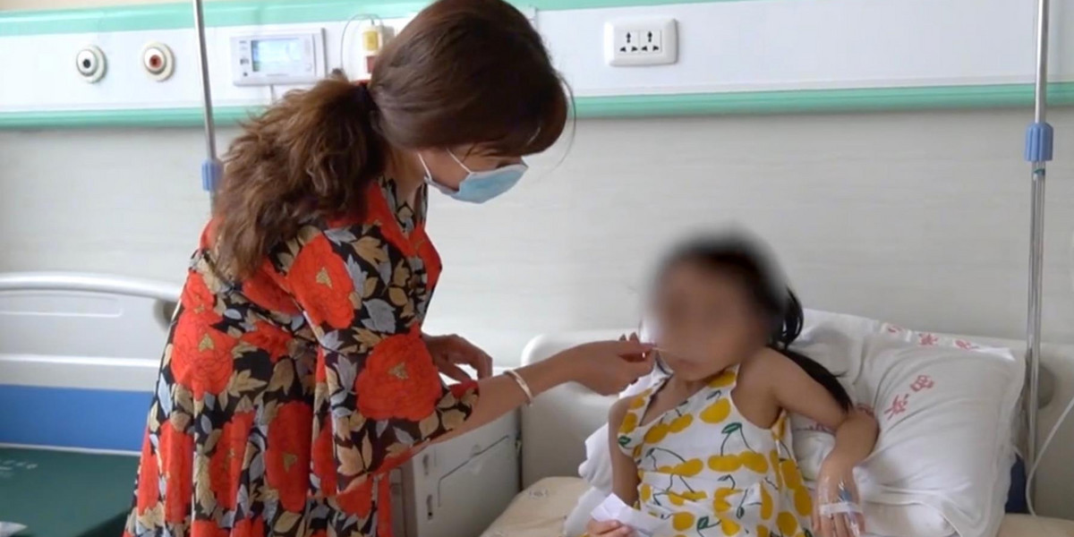 Chiny: 6-latka nie mogła oddychać przez ząb w nosie 