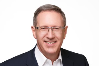 Dentons wzmacnia europejską praktykę prawa nieruchomości