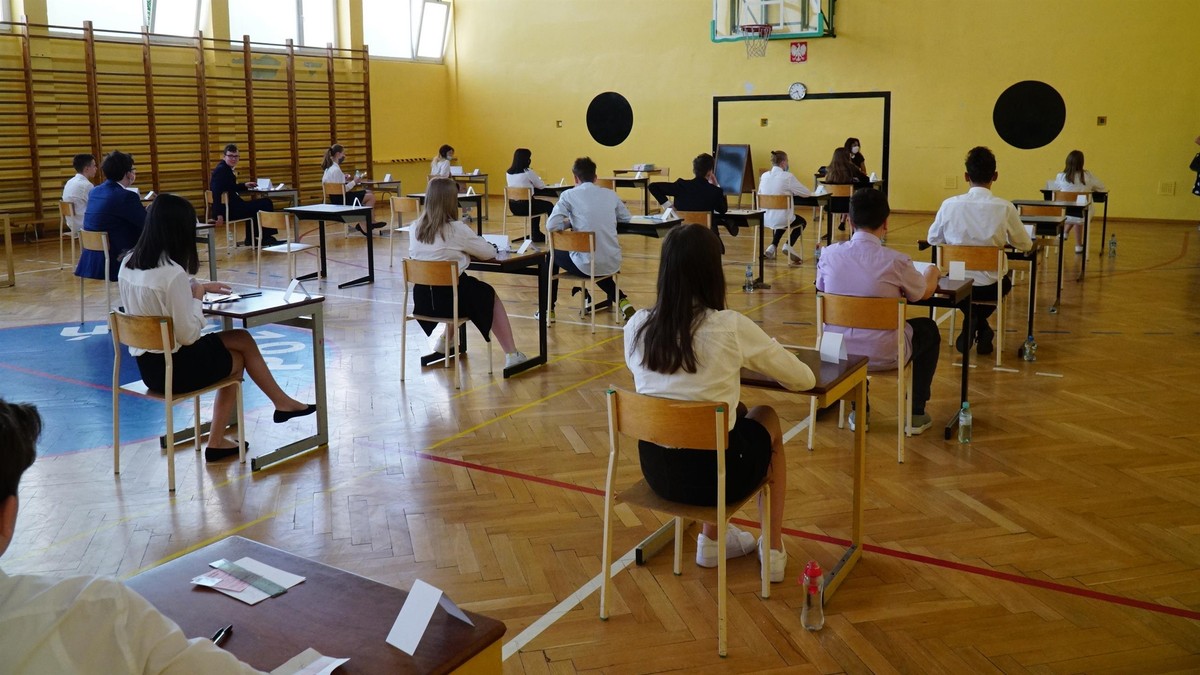 Egzamin ósmoklasisty 2026 z języka polskiego już za uczniami. Co było na arkuszu?