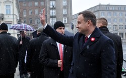 Jak odbudować wspólnotę narodową? Prezydent: Widzimy taką grę na emocjach, która służy jeszcze większemu dzieleniu