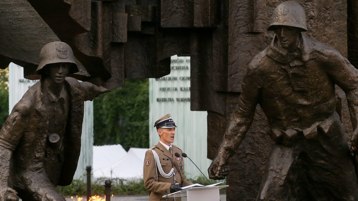 powstanie warszawskie apel poległych