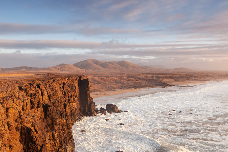 4. El Cotillo Beach &amp; Lagoons, Fuerteventura, Hiszpania