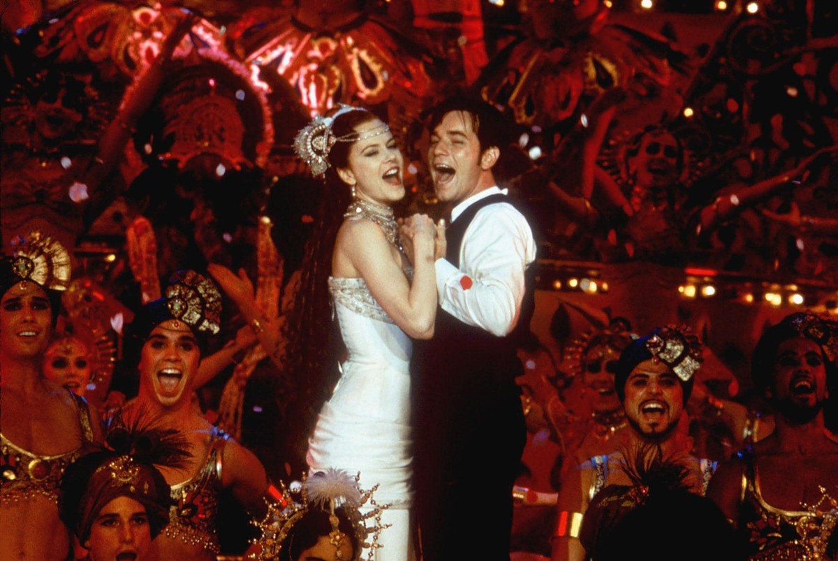 Nicole Kidman i Ewan McGregor w musicalu "Moulin Rouge!"
