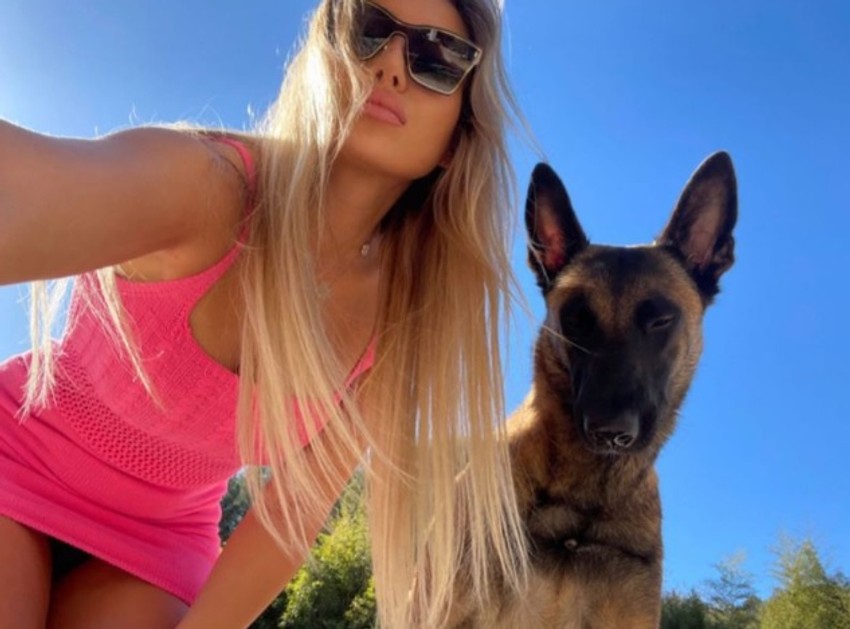 A.V. devojka Miće Megatrenda