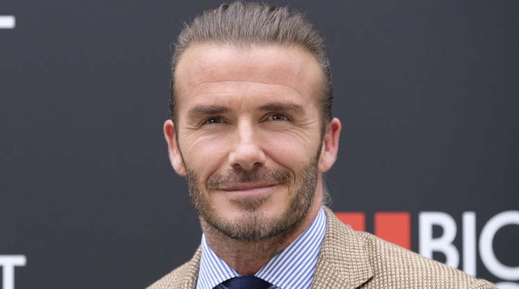 David Beckham apaként könnyekig hatódott /Fotó: Northfoto