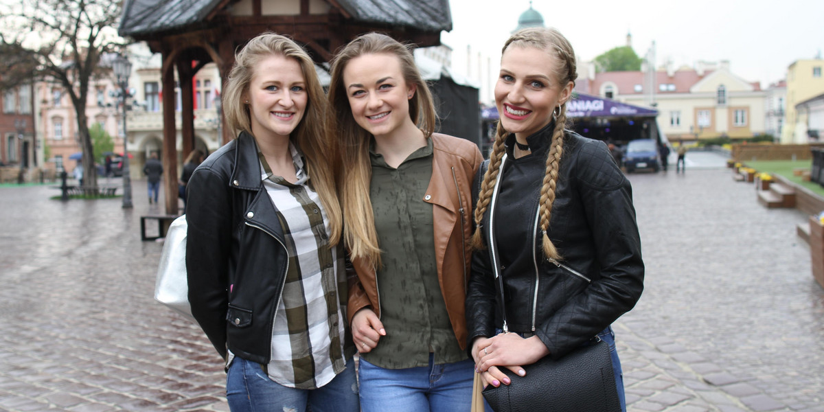 Rynek w Rzeszowie ma wyjątkowy urok - zachwalają Sabina, Dominika i Faustyna