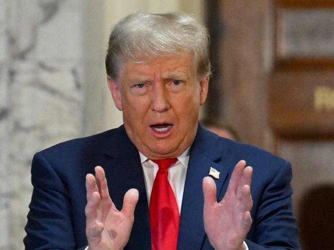 Donald Tramp kritikovao dodelu Oskara i  Džimija Kimela, voditelj mu uzvratio
