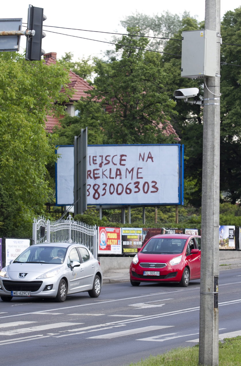 Straż miejska montuje kamery na sklrzyżiowaniach w Rybniku