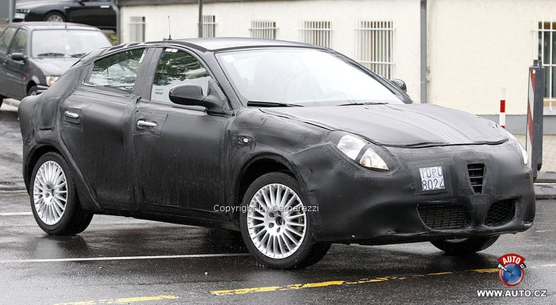 Alfa Romeo Milano: pierwsze oficjalne dane techniczne