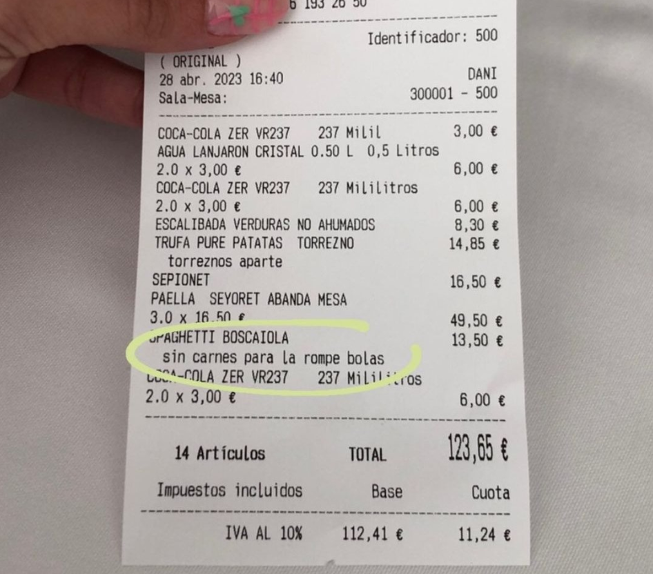 Účtenka vyvolala na internete veľké ohlasy.