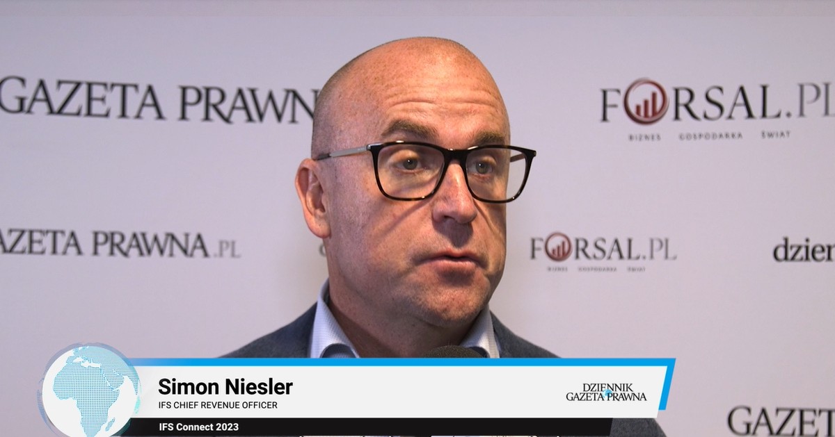 Simon Niesler, IFS Chief Revenue Officer