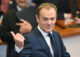 Tusk: Przywódcy UE konsultują działania w sprawie Ukrainy