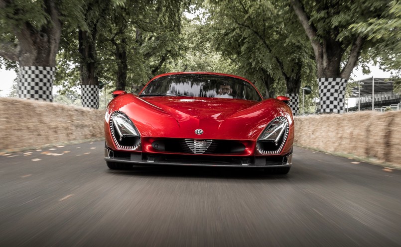 Alfa Romeo 33 Stradale