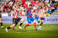 Potknięcie Rakowa na drodze do mistrzowskiego tytułu [WIDEO]