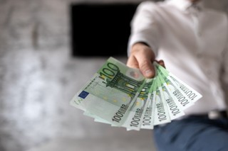 Trudniej o darmowy kredyt
